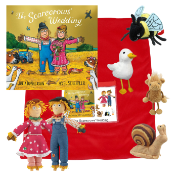 The Scarecrow&rsquo;s Wedding Book with Soft Toys & Finger Puppets